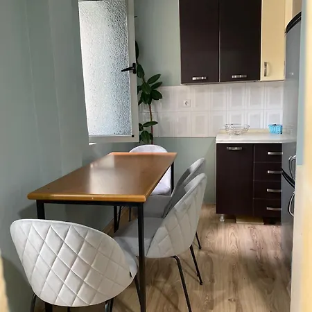Apartament Itan's *