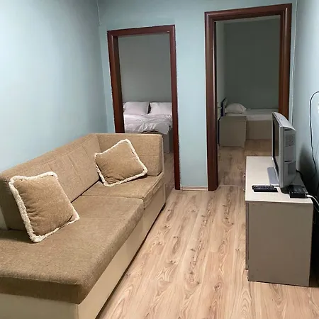 Apartament Itan's *