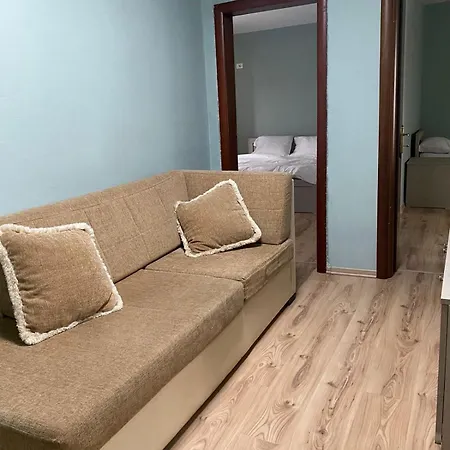 Апартаменты Itan's *